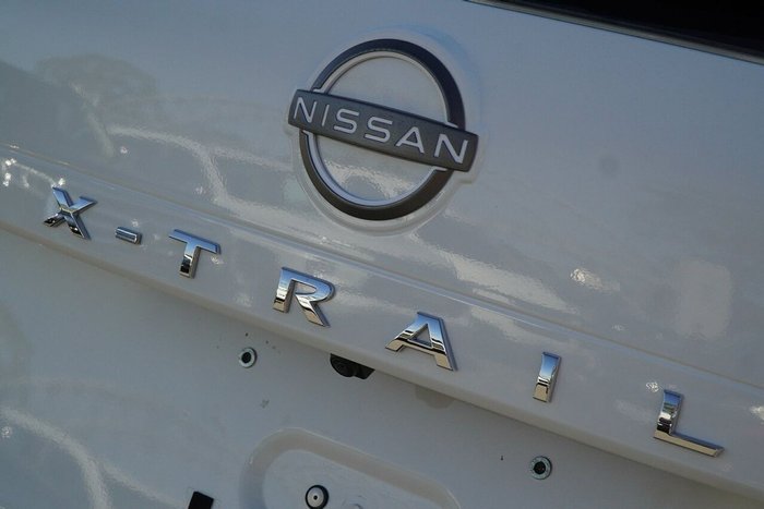 2024 Nissan X-TRAIL ST