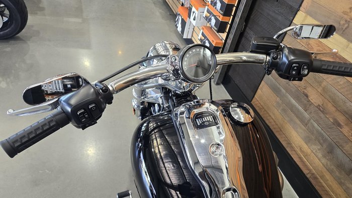 2025 Harley-Davidson Breakout 117 (FXBR) Softail Black