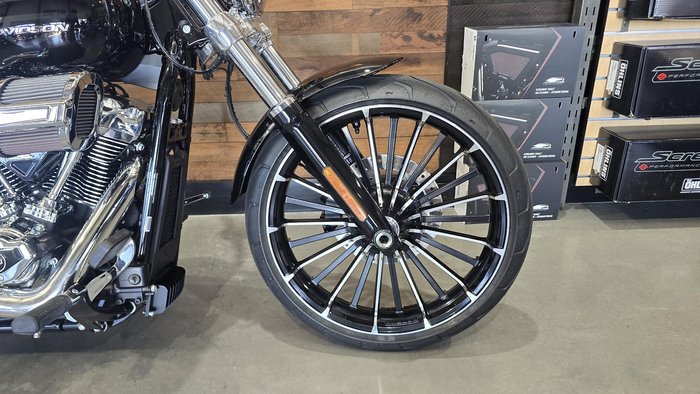 2025 Harley-Davidson Breakout 117 (FXBR) Softail Black
