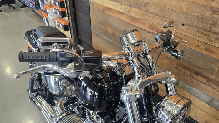 2025 Harley-Davidson Breakout 117 (FXBR) Softail Black