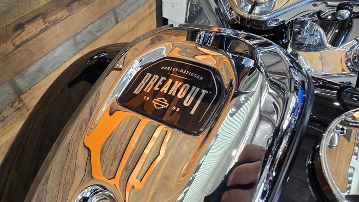 2025 Harley-Davidson Breakout 117 (FXBR) Softail Black