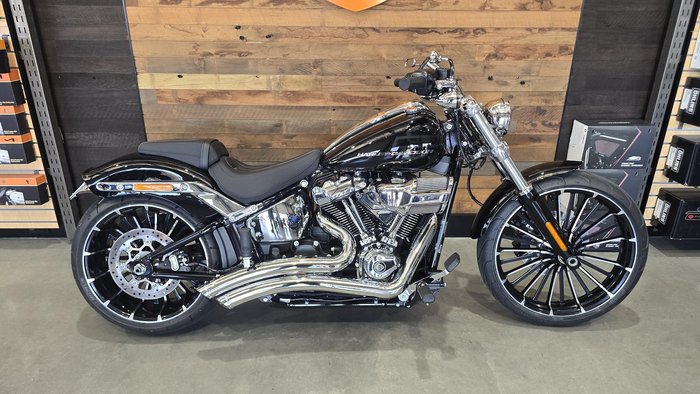 2025 Harley-Davidson Breakout 117 (FXBR) Softail Black