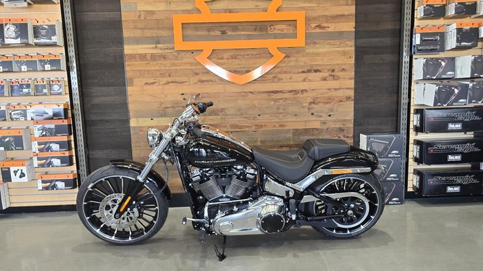 2025 Harley-Davidson Breakout 117 (FXBR) Softail Black