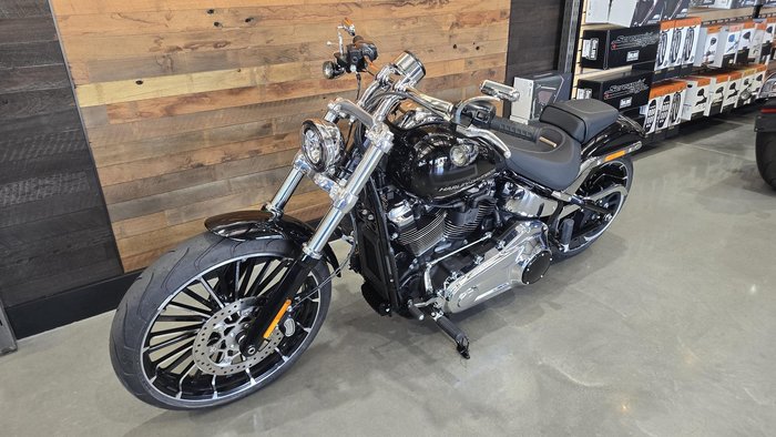 2025 Harley-Davidson Breakout 117 (FXBR) Softail Black