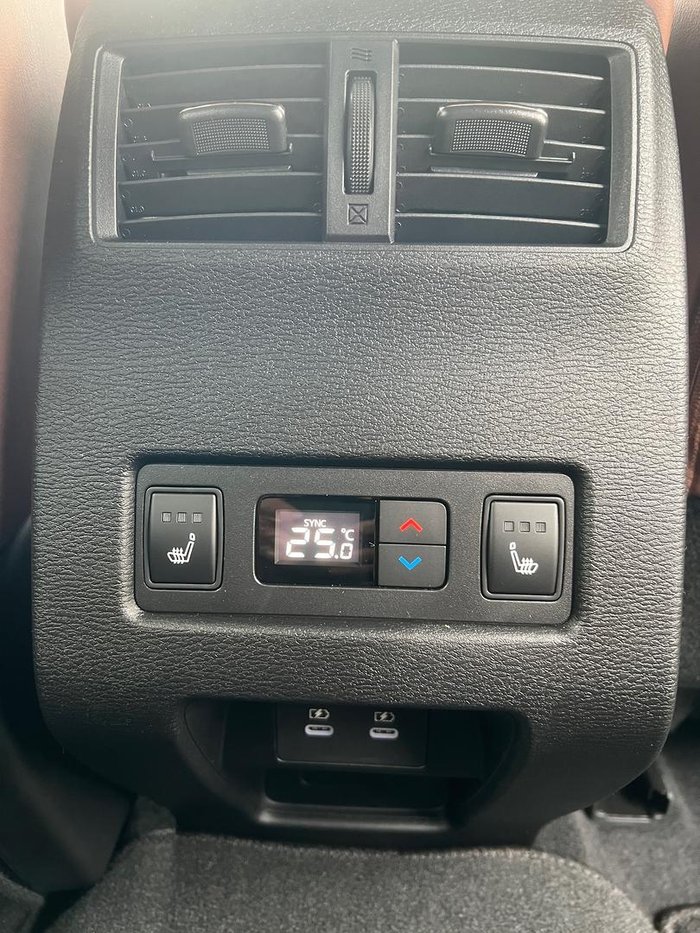 2025 Mitsubishi Outlander Exceed Tourer