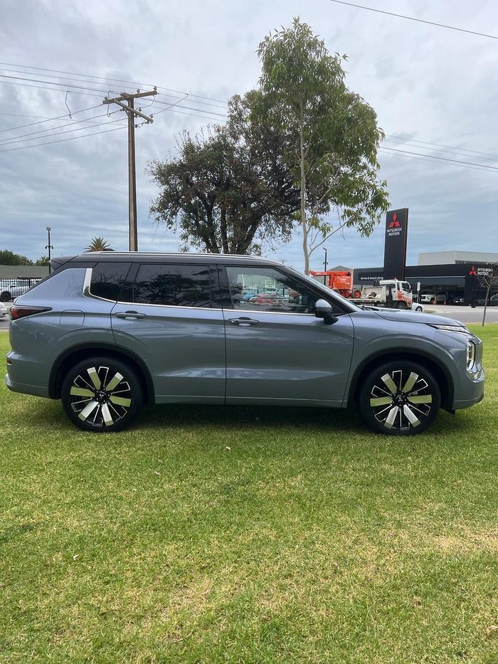 2025 Mitsubishi Outlander Exceed Tourer ZM MY25 AWD Moonstone Grey with Black Roof