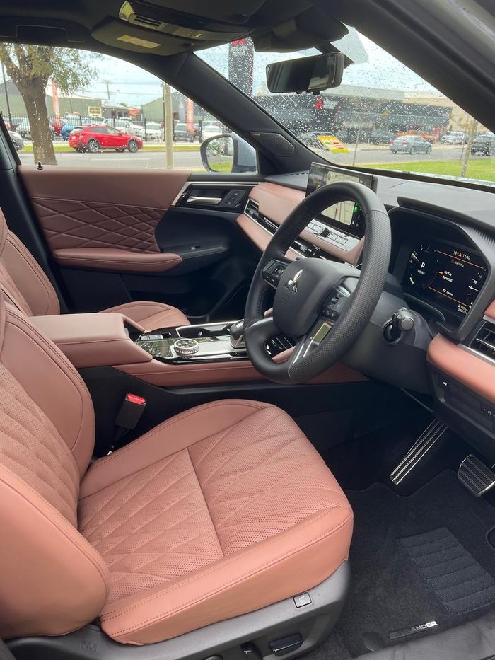 2025 Mitsubishi Outlander Exceed Tourer ZM MY25 AWD Moonstone Grey with Black Roof