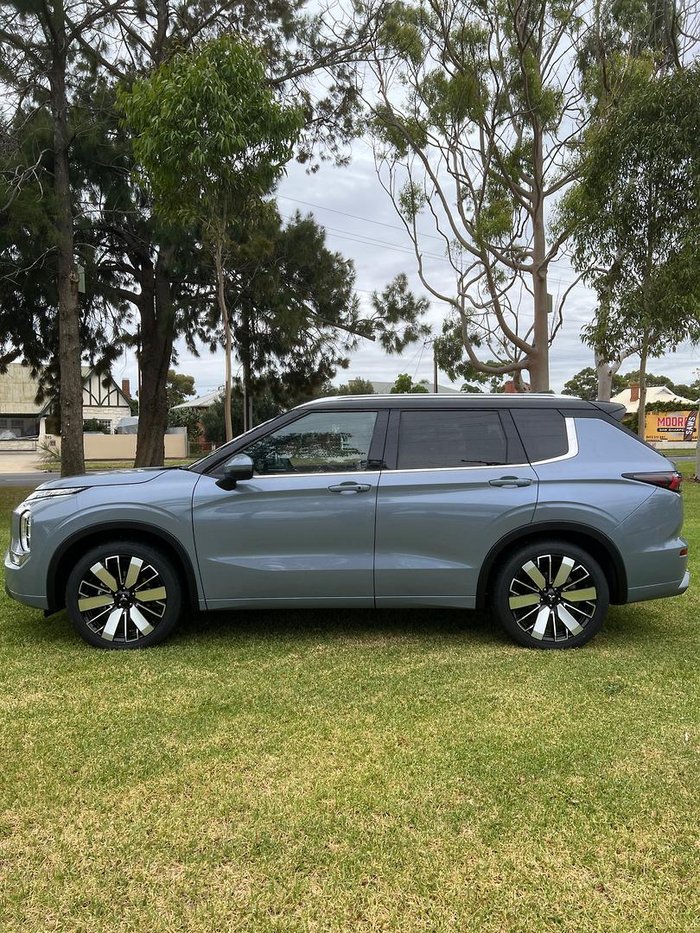 2025 Mitsubishi Outlander Exceed Tourer ZM MY25 AWD Moonstone Grey with Black Roof