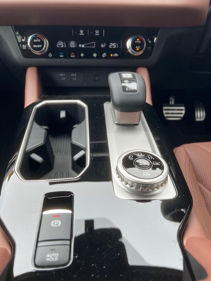 2025 Mitsubishi Outlander Exceed Tourer