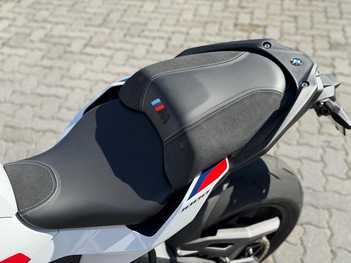 2025 BMW M 1000 XR M 1000 White