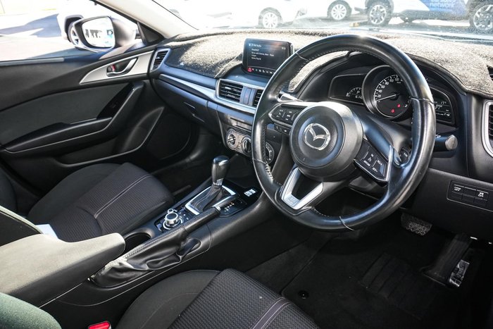 2017 Mazda 3 Maxx