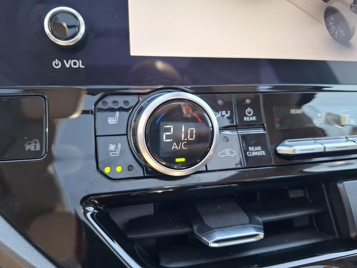 2022 Toyota Kluger Grande