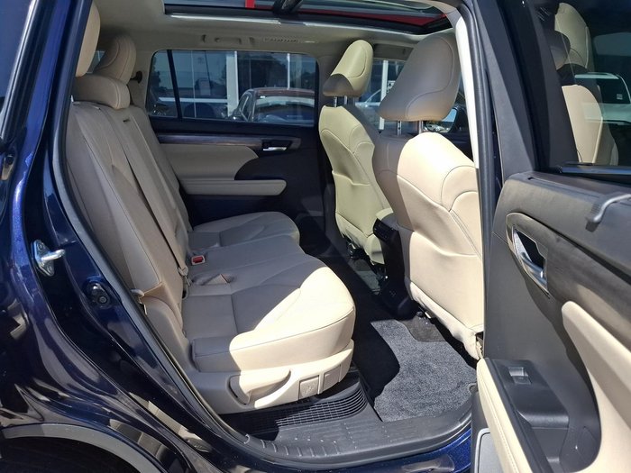 2022 Toyota Kluger Grande