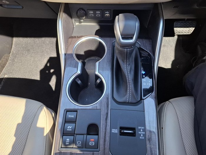 2022 Toyota Kluger Grande