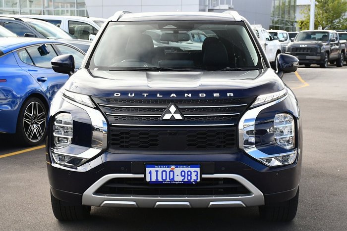 2022 Mitsubishi Outlander Exceed