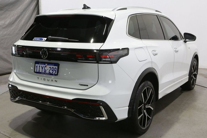 2025 Volkswagen Tiguan 195TSI R-Line