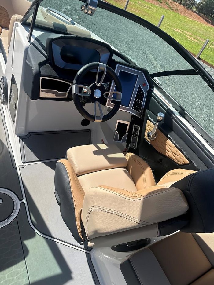 2022 MasterCraft X22