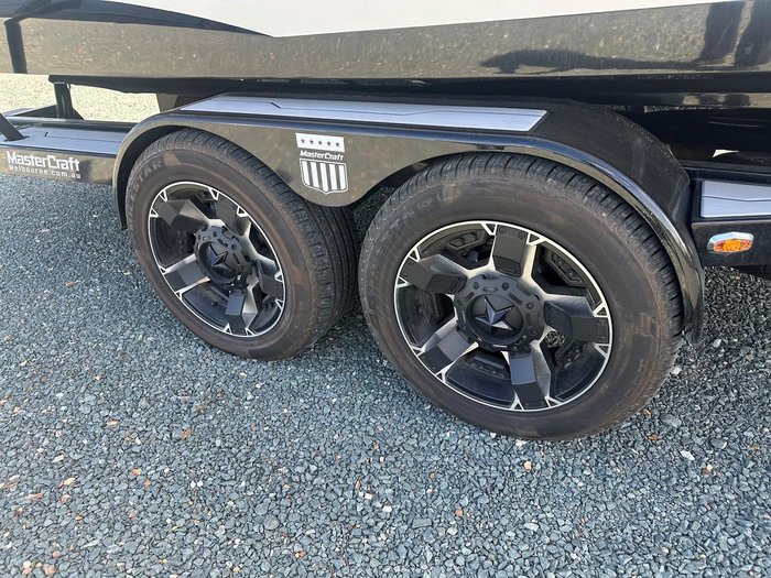 2022 MasterCraft X22