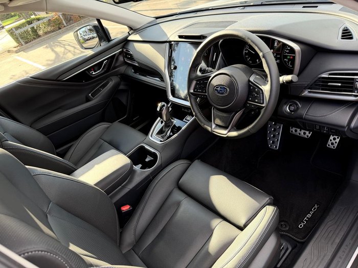 2025 Subaru Outback AWD Touring XT