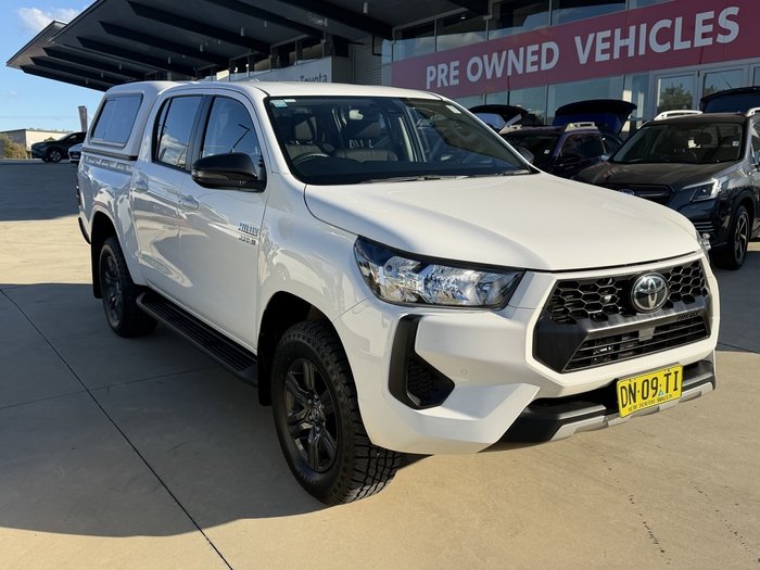 2025 Toyota Hilux