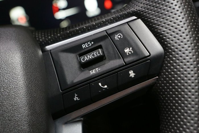 2025 Mitsubishi Outlander LS