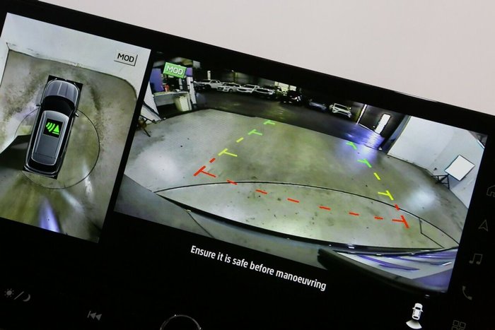 2025 Mitsubishi Outlander LS