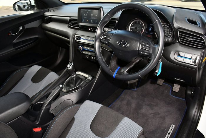 2020 Hyundai Veloster