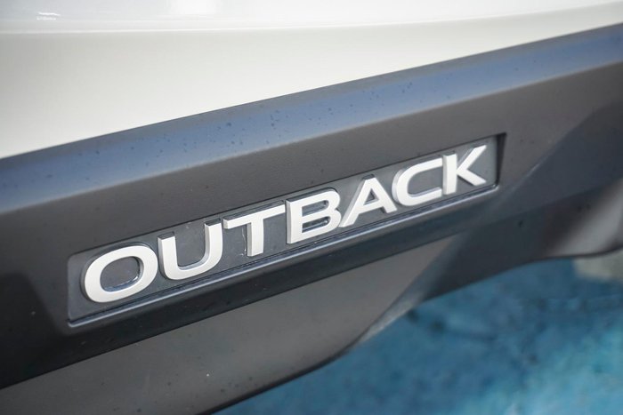 2025 Subaru Outback AWD Touring XT