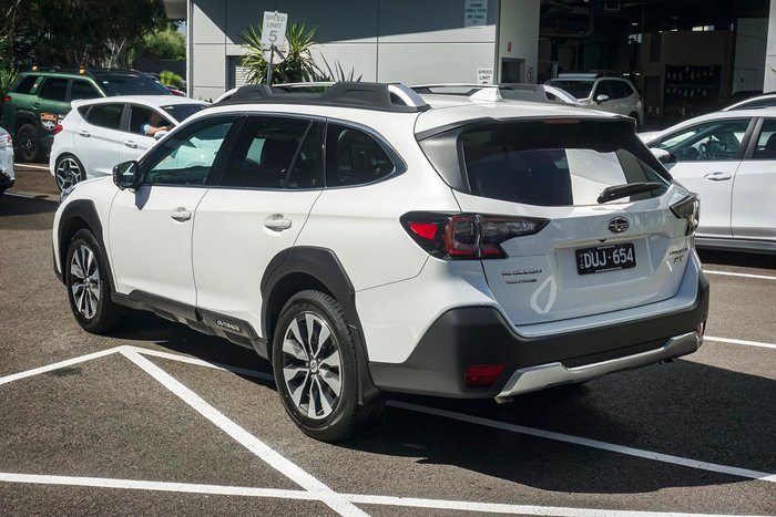 2025 Subaru Outback AWD Touring XT