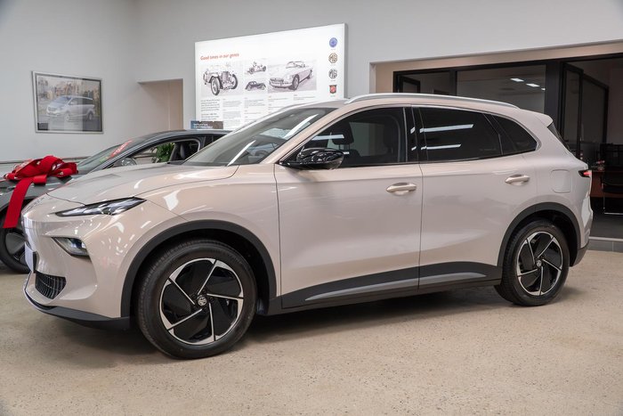 2025 MG MGS5 EV Excite 49