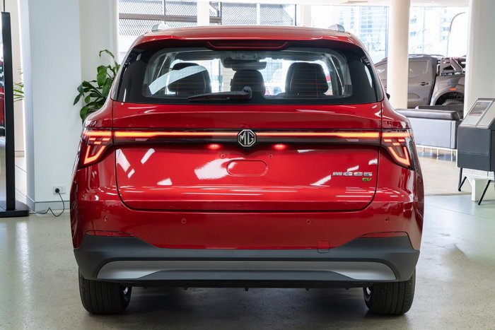 2025 MG MGS5 EV Excite 49