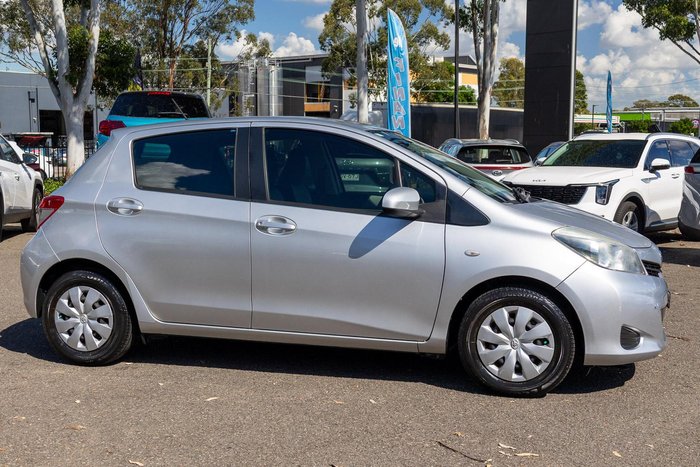 2013 Toyota Yaris YR