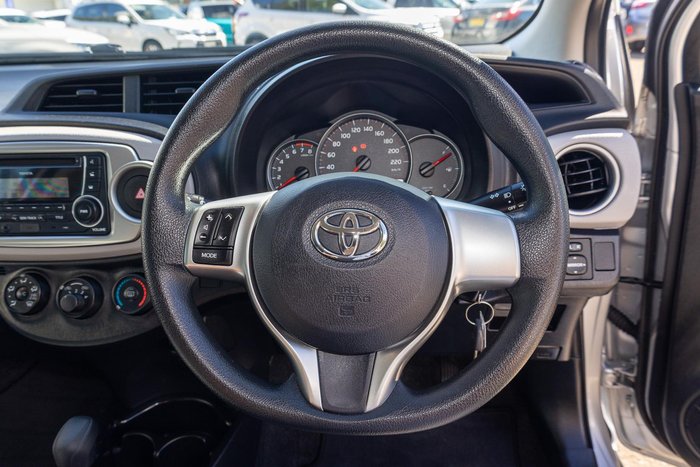 2013 Toyota Yaris YR