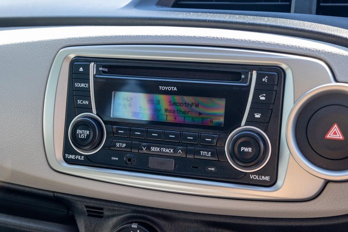 2013 Toyota Yaris YR