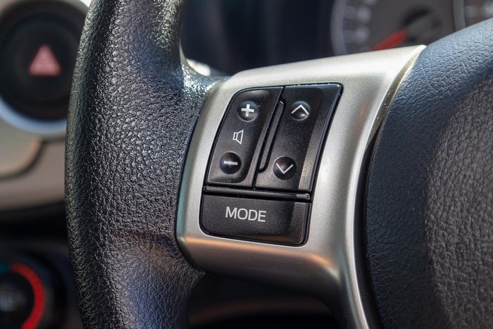 2013 Toyota Yaris YR