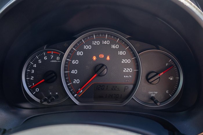 2013 Toyota Yaris YR