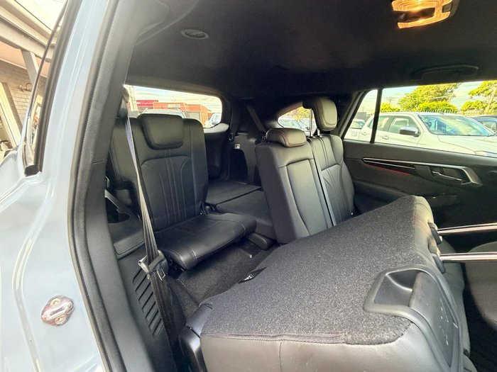 2025 Isuzu MU-X X-TERRAIN