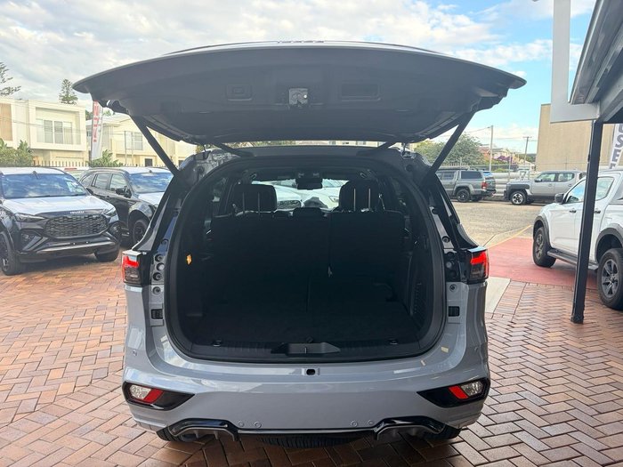 2025 Isuzu MU-X X-TERRAIN