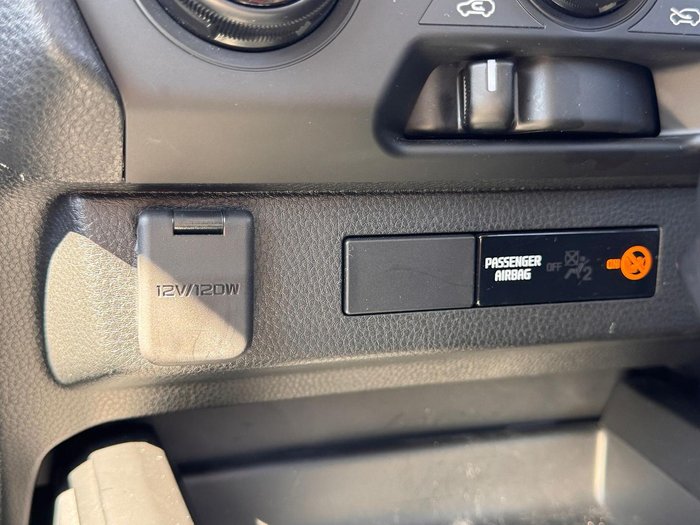 2025 Isuzu D-MAX SX High Ride