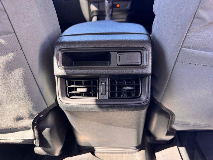 2025 Isuzu D-MAX SX High Ride