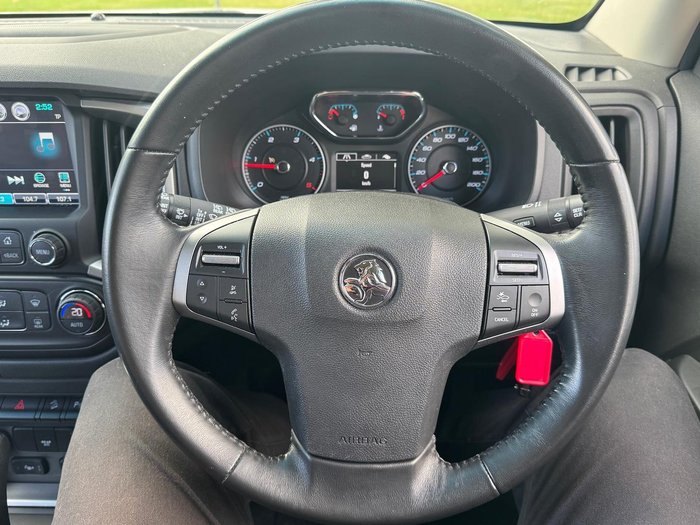 2017 Holden Trailblazer LTZ RG MY17 4X4 Dual Range Summit White