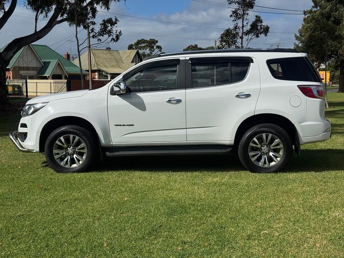 2017 Holden Trailblazer LTZ RG MY17 4X4 Dual Range Summit White