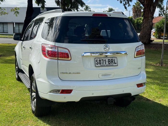 2017 Holden Trailblazer LTZ RG MY17 4X4 Dual Range Summit White