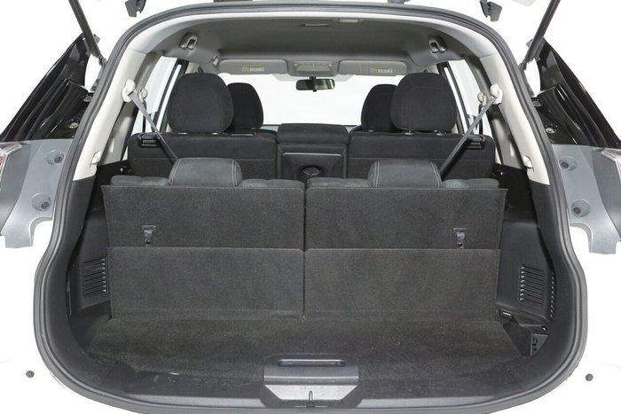 2016 Nissan X-TRAIL ST