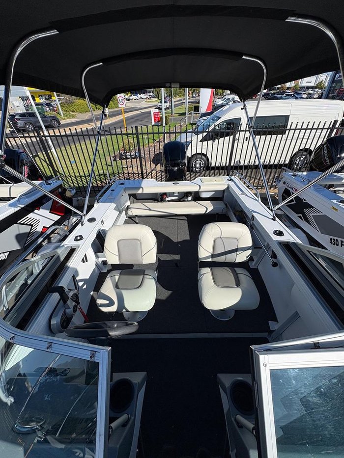 2025 QUINTREX 481 Fishabout