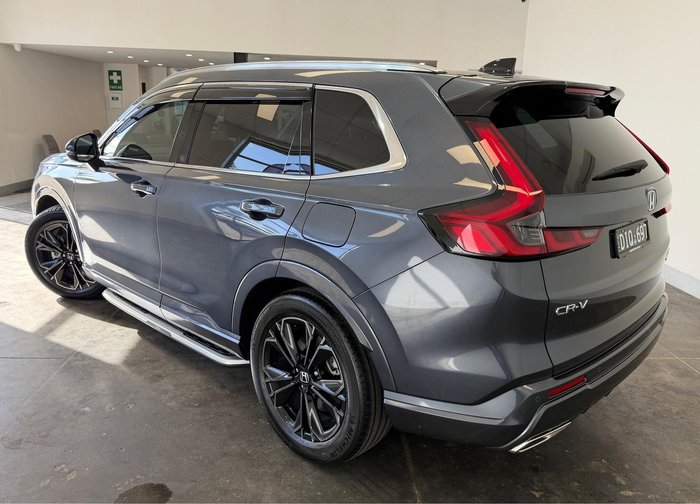 2025 Honda CR-V e:HEV RS