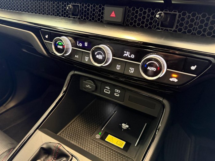 2025 Honda CR-V e:HEV RS