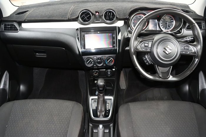 2018 Suzuki Swift GL Navigator