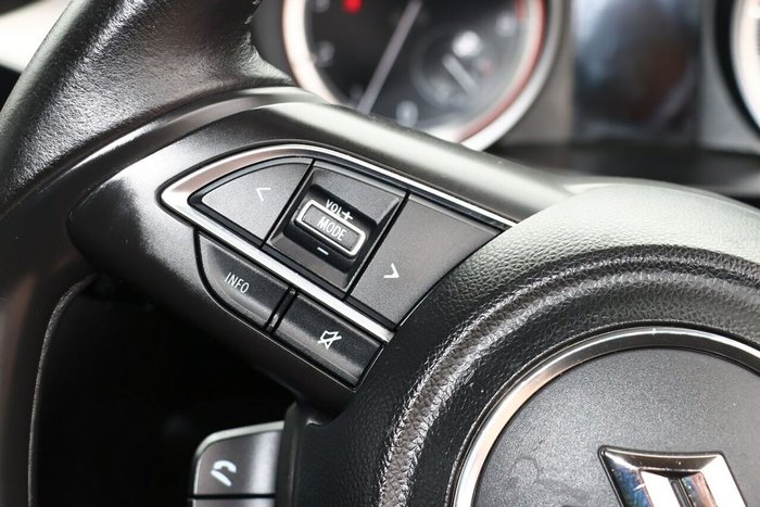 2018 Suzuki Swift GL Navigator