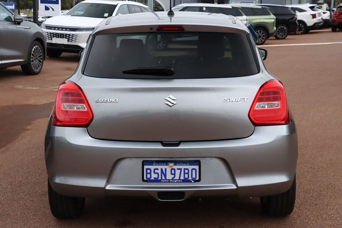 2018 Suzuki Swift GL Navigator